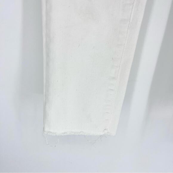 a.n.a Distressed White Skinny Ankle Jeans Size 2 - Picture 5 of 9